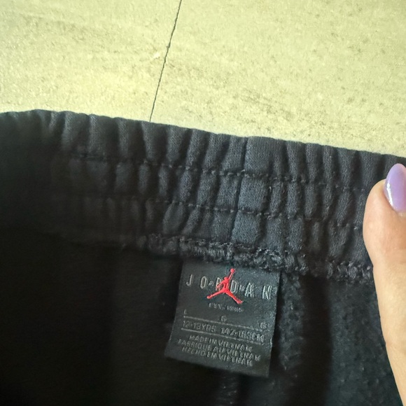 Nike Kids Black Joggers with Red Logo Jordan - Picture 5 of 6